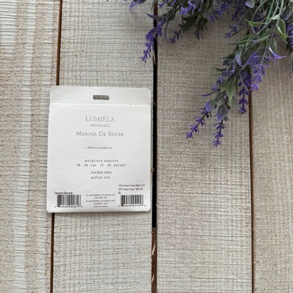 Boutique R Necklace - Picture 2 of 2